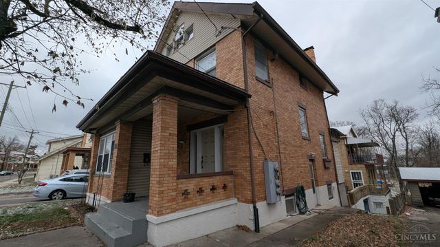 4758 Glenway Avenue, Cincinnati, OH 45238
