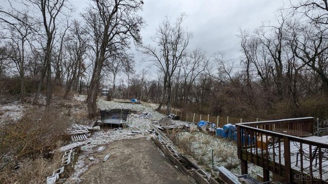 4758 Glenway Avenue, Cincinnati, OH 45238