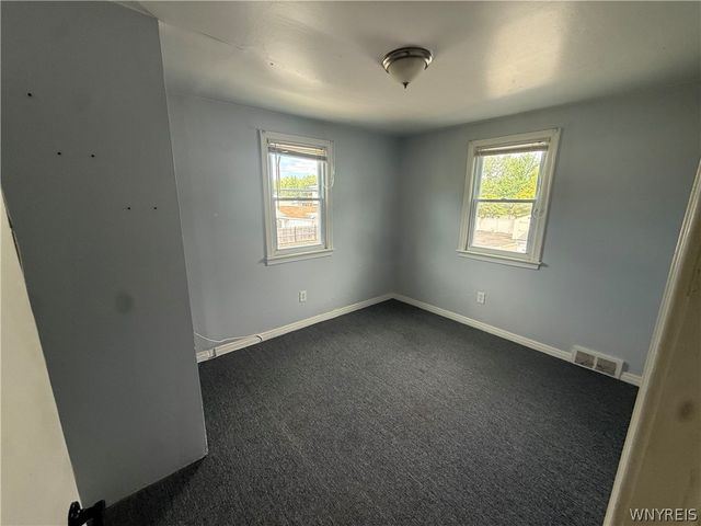 1288 Sisson Drive, North Tonawanda, NY 14120