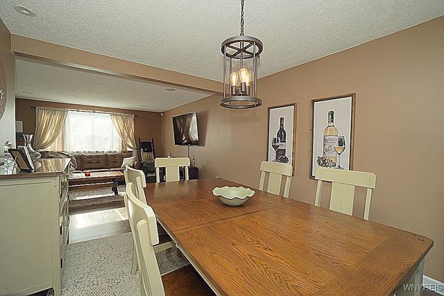 514 Wurlitzer Drive, North Tonawanda, NY 14120