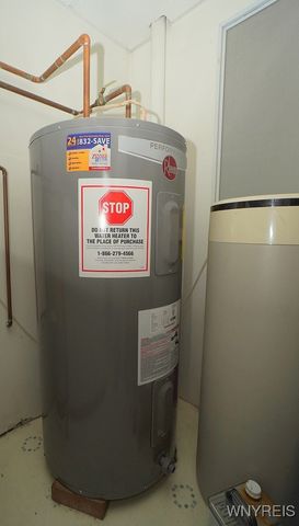 514 Wurlitzer Drive, North Tonawanda, NY 14120