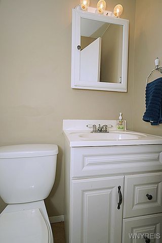 514 Wurlitzer Drive, North Tonawanda, NY 14120