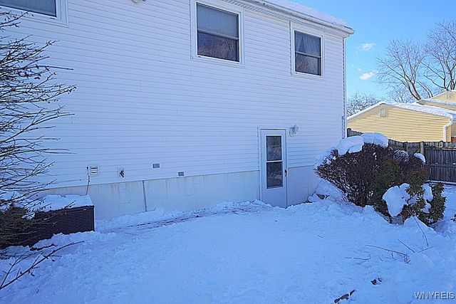 514 Wurlitzer Drive, North Tonawanda, NY 14120