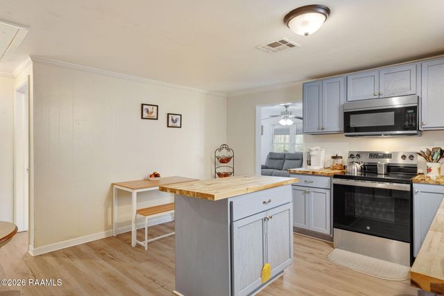 10808 Clarise Drive, Abbeville, LA 70510