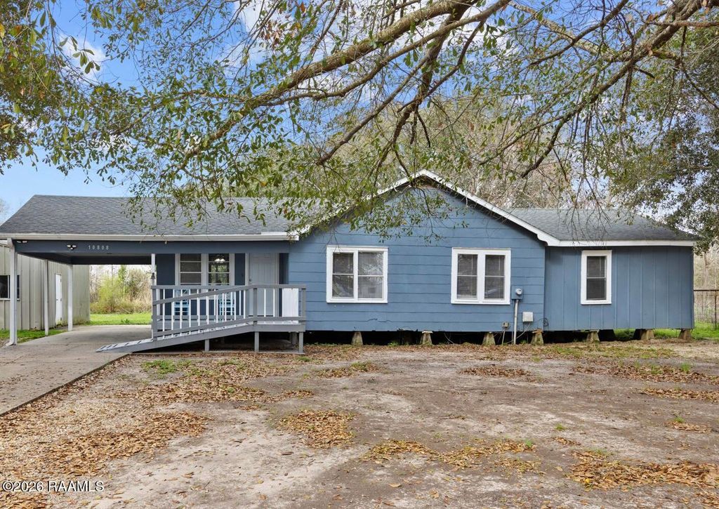 10808 Clarise Drive, Abbeville, LA 70510