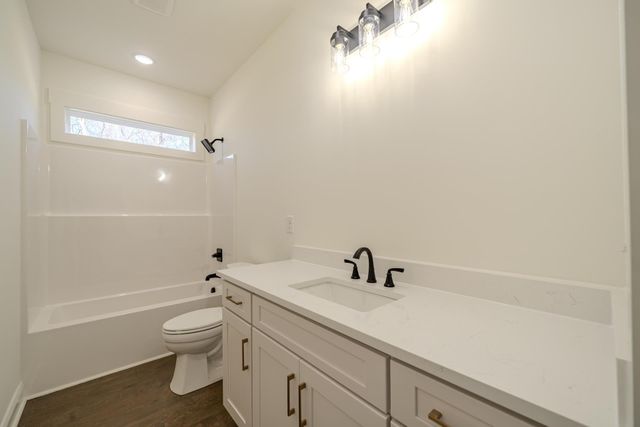 130 BELVEDERE CIR, Savannah, TN 38372