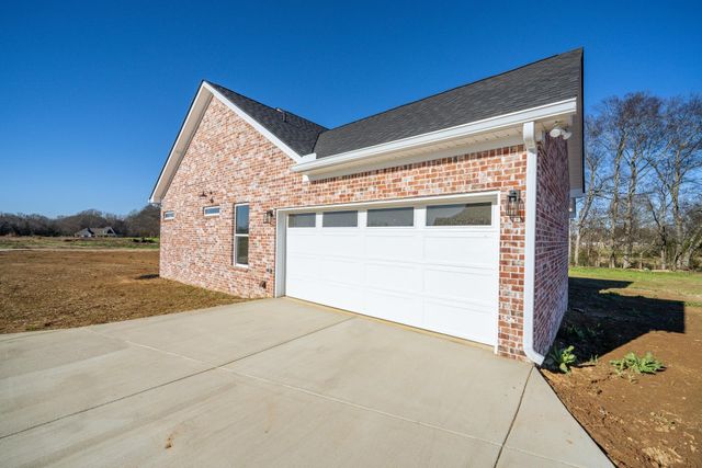 130 BELVEDERE CIR, Savannah, TN 38372
