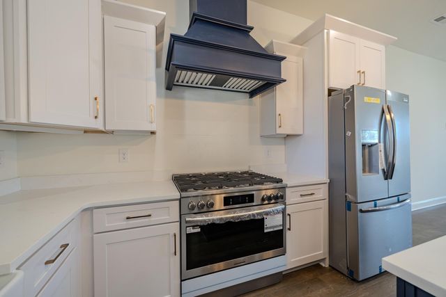 130 BELVEDERE CIR, Savannah, TN 38372