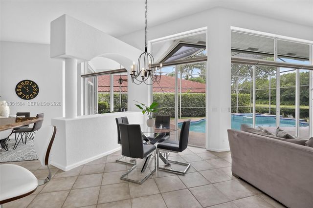1164 Ginger Circle, Weston, FL 33326