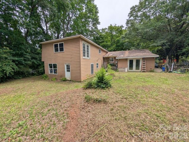 215 Swamp Fox Drive, Fort Mill, SC 29715