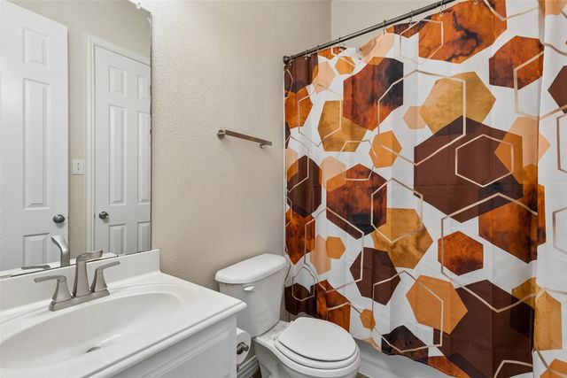 1029 Brentwood Drive, Murphy, TX 75094