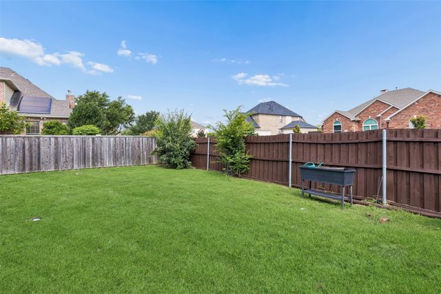1029 Brentwood Drive, Murphy, TX 75094
