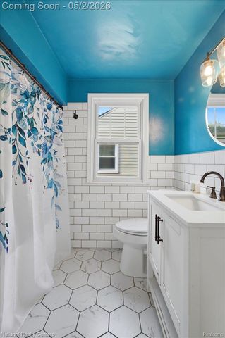 11021 Cranston Street, Livonia, MI 48150