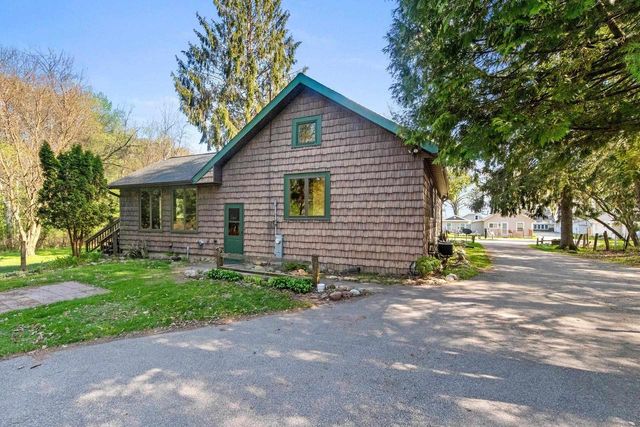W5424 NORTH SHORE DRIVE, Shawano, WI 54166