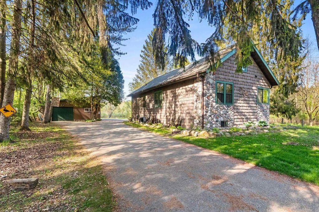 W5424 NORTH SHORE DRIVE, Shawano, WI 54166