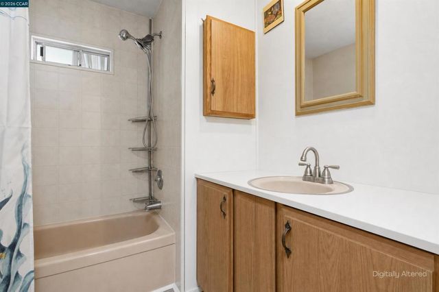 54 Koch Lane, Concord, CA 94518