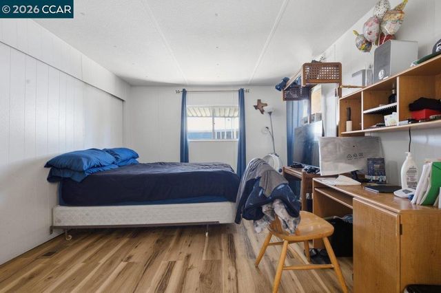 54 Koch Lane, Concord, CA 94518
