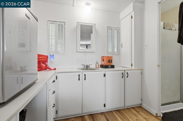 54 Koch Lane, Concord, CA 94518