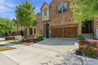 564 Waterloo Drive, Lewisville, TX 75067