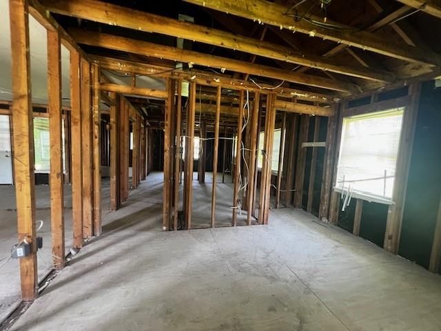 4030 Bayou Road, Beaumont, TX 77707