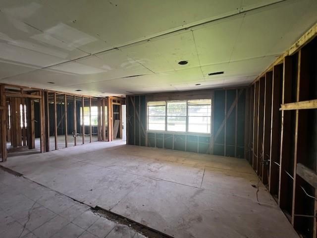 4030 Bayou Road, Beaumont, TX 77707