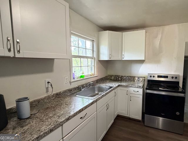3084 Trafalgar Way, Atlanta, GA 30341
