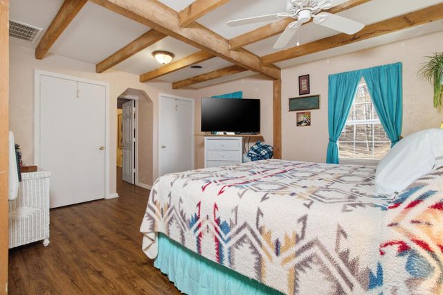 37286 County Road Ee-270, Vanzant, MO 65768