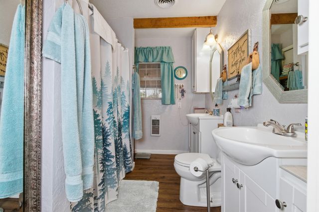 37286 County Road Ee-270, Vanzant, MO 65768