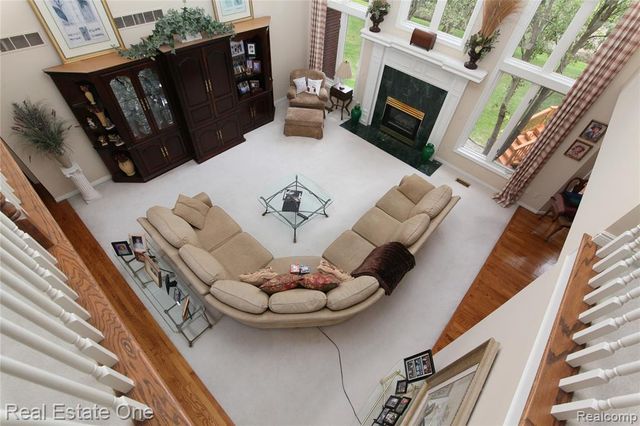 3991 Oakfield Court, Shelby Twp, MI 48316