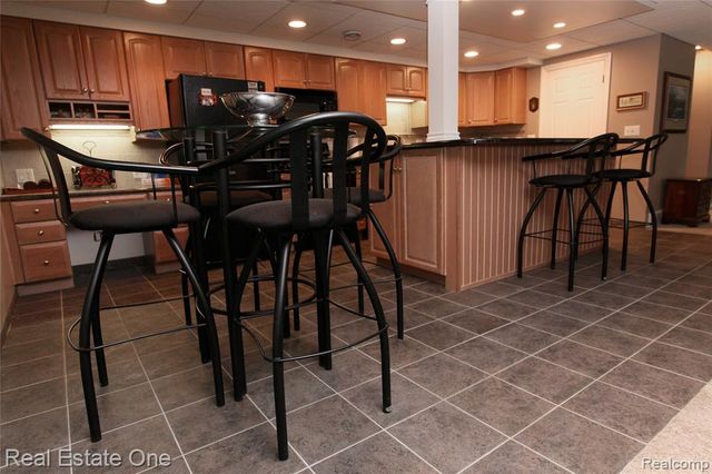 3991 Oakfield Court, Shelby Twp, MI 48316