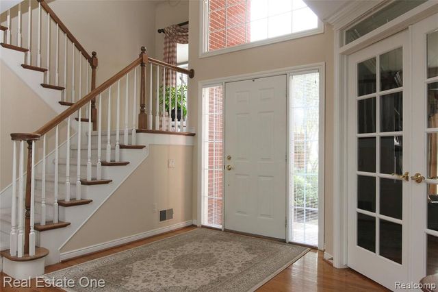 3991 Oakfield Court, Shelby Twp, MI 48316