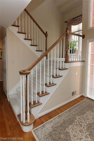 3991 Oakfield Court, Shelby Twp, MI 48316