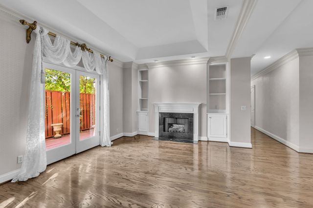 3733 West End Ave Apt 101, Nashville, TN 37205