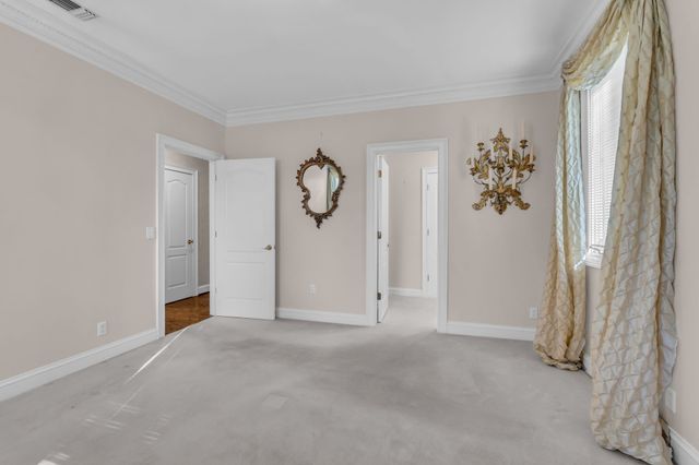 3733 West End Ave Apt 101, Nashville, TN 37205