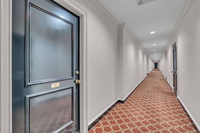 3733 West End Ave Apt 101, Nashville, TN 37205