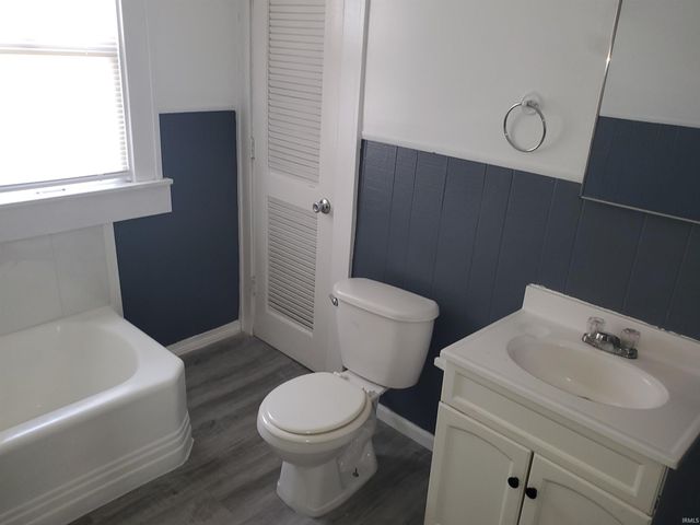 128 E Irvington Street, South Bend, IN 46614