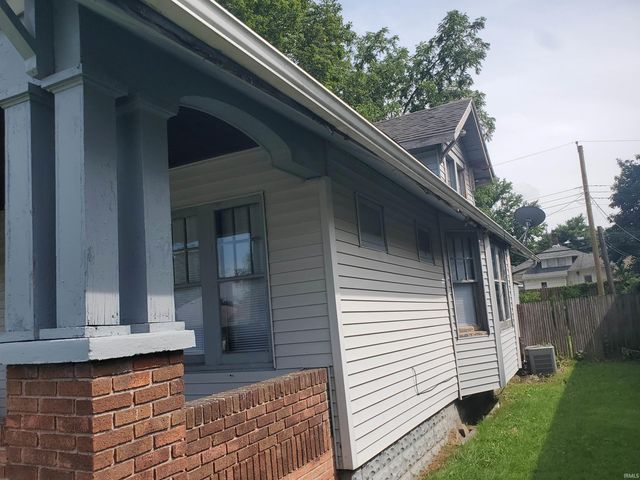 128 E Irvington Street, South Bend, IN 46614