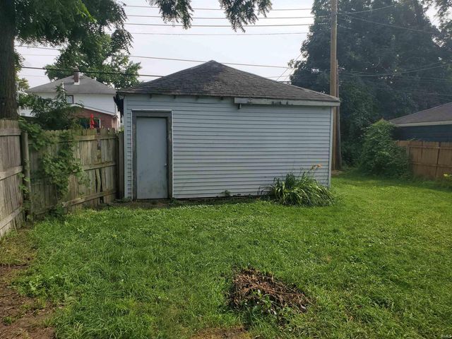 128 E Irvington Street, South Bend, IN 46614