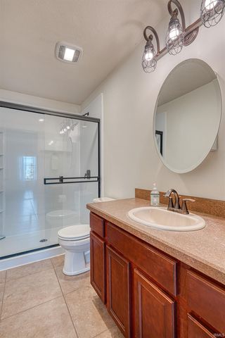 9905 Arbor Lake Drive, Newburgh, IN 47630
