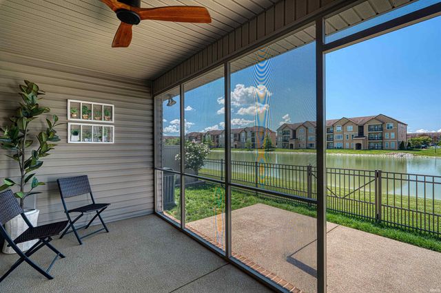 9905 Arbor Lake Drive, Newburgh, IN 47630