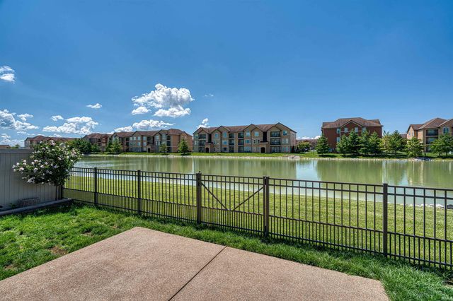 9905 Arbor Lake Drive, Newburgh, IN 47630