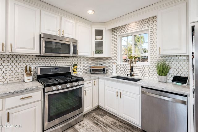 4138 E VILLA MARIA Drive, Phoenix, AZ 85032