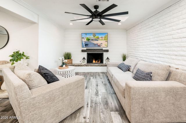 4138 E VILLA MARIA Drive, Phoenix, AZ 85032