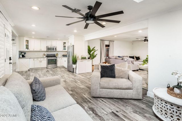 4138 E VILLA MARIA Drive, Phoenix, AZ 85032