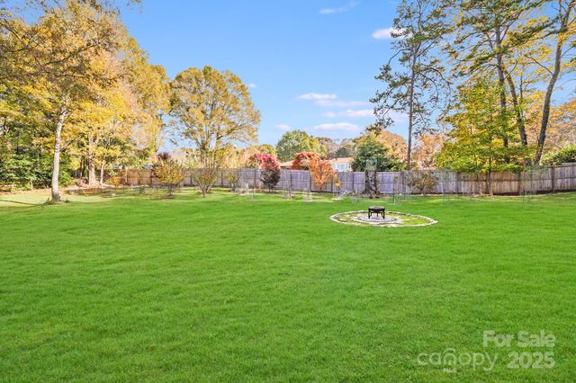 5329 Kuykendall Road, Charlotte, NC 28270