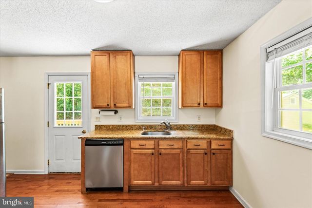 138 DELAWARE DR, Ruther Glen, VA 22546