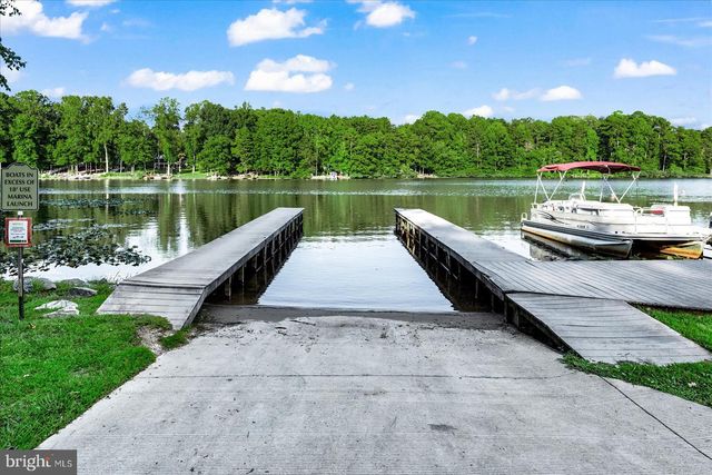 138 DELAWARE DR, Ruther Glen, VA 22546