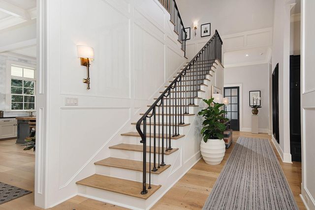29 S Doe Run Drive, The Woodlands, TX 77380