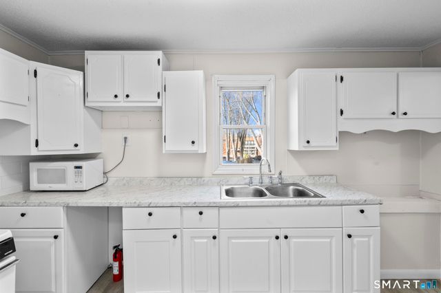 426 Poplar Street, New Haven, CT 06513