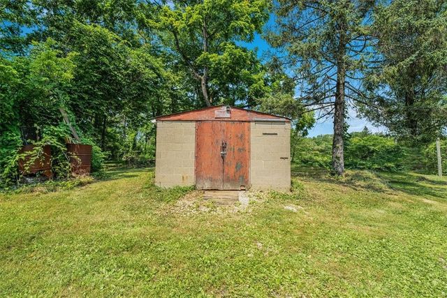 104 LINDEN ROAD, North Strabane, PA 15317